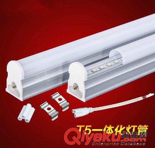 LED蠟燭燈 廠家批發(fā) LED蠟燭燈3W4W尖泡拉尾 E14E27螺口節(jié)能燈泡 led