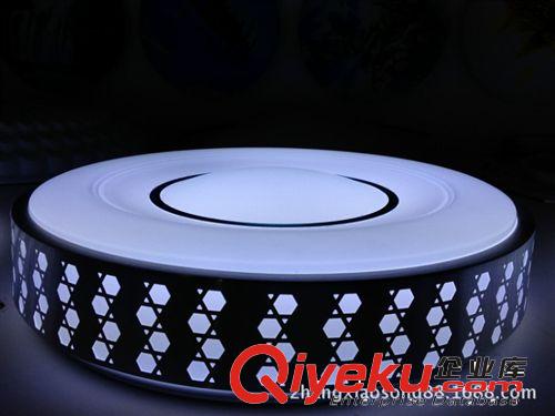 LED吸頂燈 廠家長期直銷吸頂燈 客廳燈 LED臥室燈 15W 現(xiàn)代照明燈具