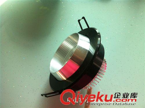 8月促銷(xiāo) 【企業(yè)集采】led2.5寸筒燈 可調(diào)角度筒燈 led筒燈開(kāi)孔尺寸原始圖片3