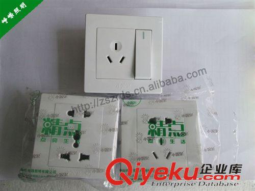 開(kāi)關(guān)插座 電工開(kāi)關(guān) 歐帝爾 小器鬼精點(diǎn)墻壁插座 tj銷售  二/三插原始圖片2