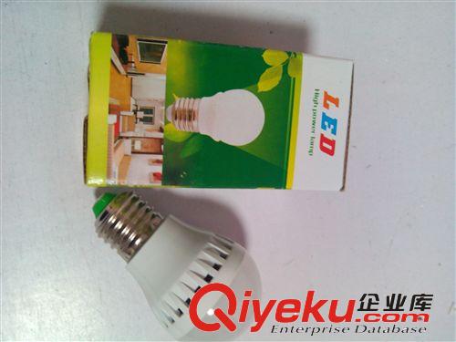 LED球泡燈 廠家直銷3WLED球泡,恒流驅(qū)動,無頻閃球泡,3W塑料球泡來襲原始圖片3