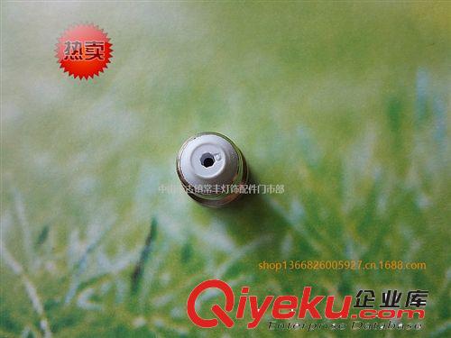 E27、E14、B22燈頭 直銷節(jié)能E14免焊燈頭