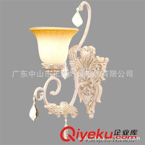 水晶臺燈 歐式水晶臺燈，創(chuàng)意臥室床頭臺燈結(jié)婚慶臺燈客廳臺燈，工程燈飾