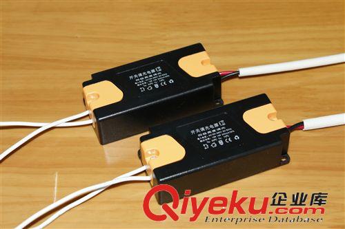 膠殼電源 15-18W LED開光調(diào)光驅(qū)動(dòng)電源不需要遙控器的調(diào)光驅(qū)動(dòng)