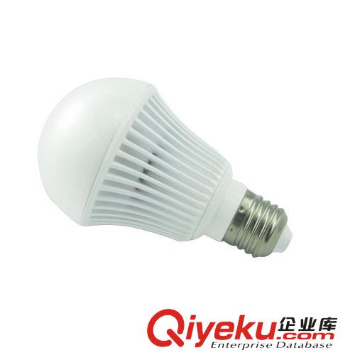 LED 球泡燈 A60/7W-壓鑄LED球泡燈