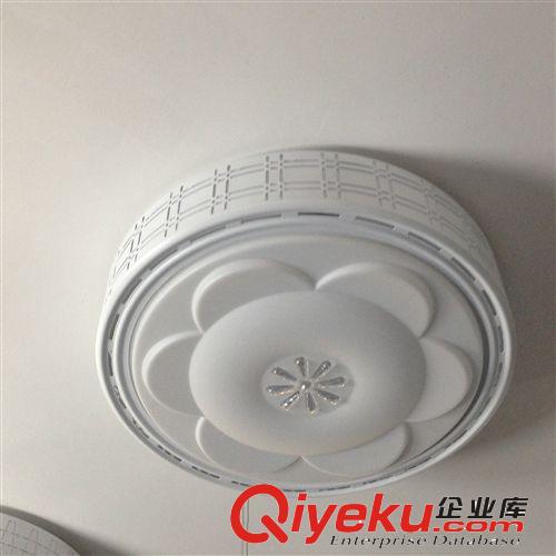現代鐵藝吸頂燈 批發 現代簡約鐵藝圓形客廳臥室餐廳燈具 LED吸頂燈