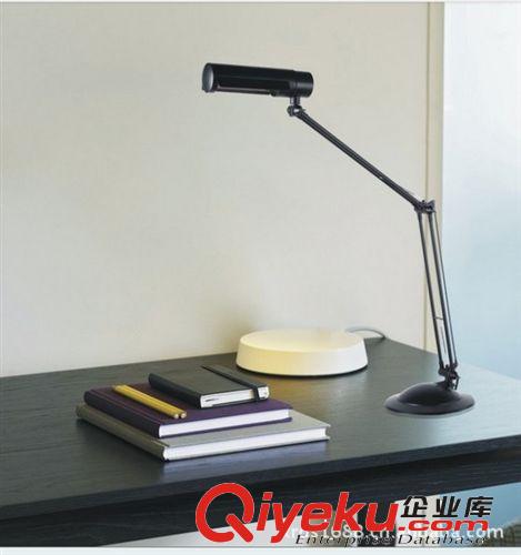 臺燈 現代經典辦公學習臺燈臥室書房臺燈燈具TD004