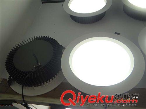 LED 室內(nèi)商照家居系列 2014廠家直銷SMD5730壓鑄筒燈18W LED筒燈黑白筒燈gdLED筒燈