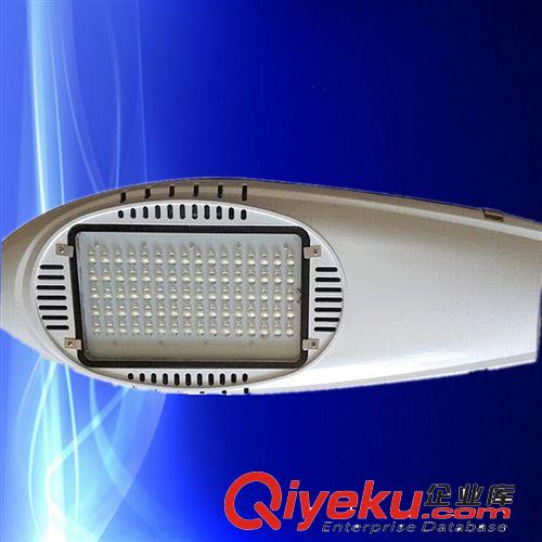 LED路燈 20W-80W太陽能LED路燈戶外燈道路燈飛機(jī)專用燈廠家直銷量大從優(yōu)