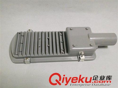LED路燈外殼 中山廠家供應(yīng)24W路燈外殼壓鑄路燈外殼小牙刷路燈外殼