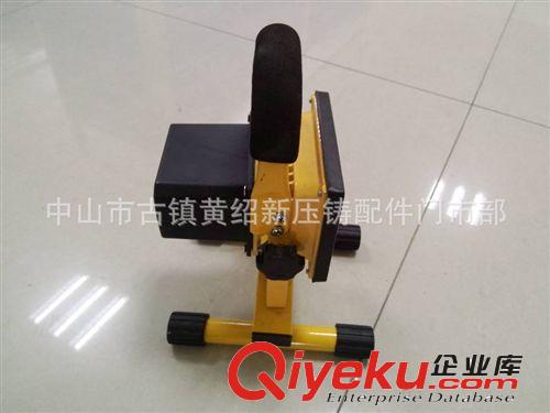 LED投光燈 廠家熱銷 供應(yīng)led充電手提投光燈 10W手提套件原始圖片3