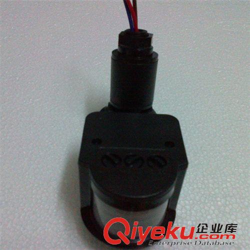 LED工礦燈 80W LED工礦燈 高亮度80W工礦燈   內置單循環風冷散熱系統