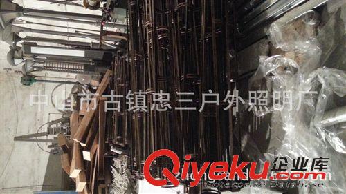 戶外壁燈 戶外壁燈 忠三路燈廠供應(yīng)鋁、鐵、不銹鋼戶外壁燈Q-16114原始圖片2