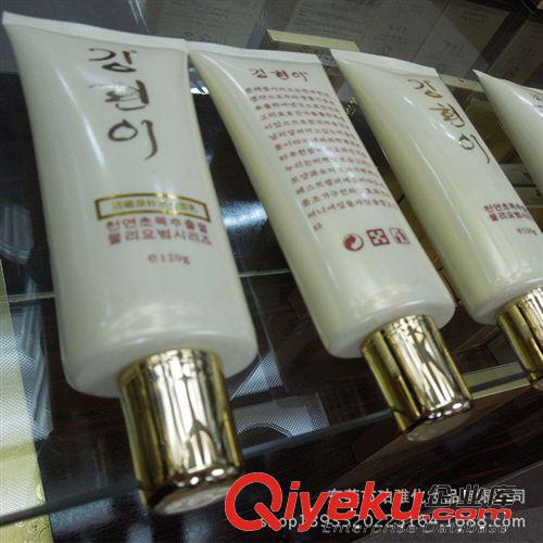 護(hù)膚產(chǎn)品代加工 凈色靚膚潔面乳系列套裝 深層清潔提亮膚色 東莞化妝品OEM加工廠原始圖片2