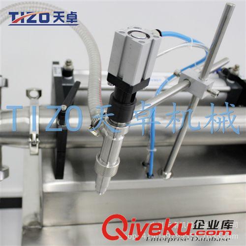 灌裝機(jī)械系列 廠家直銷半自動(dòng)灌裝機(jī) 洗潔精灌裝機(jī) 化工行業(yè)灌裝設(shè)備原始圖片2