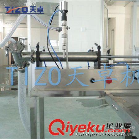灌裝機(jī)械系列 2014廣州{zx1}半自動(dòng)液體灌裝機(jī)價(jià)格 灌裝機(jī)批發(fā)商 灌裝機(jī)生產(chǎn)廠家原始圖片2