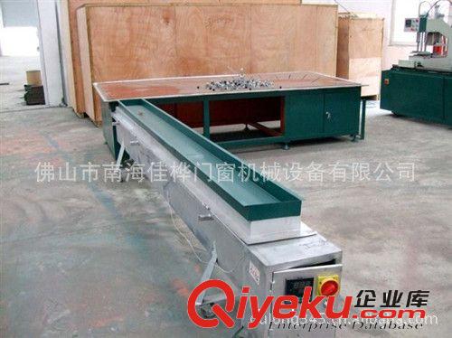 塑鋼門窗焊接機(jī)設(shè)備 廣東窗加工設(shè)備 廣東鋁門窗加工設(shè)備 廣州鋁合金門窗加工機(jī)械原始圖片3