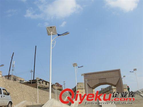 太陽能系列 廠家直銷一體化太陽能路燈 單臂太陽能廣場燈 戶外led太陽能路燈原始圖片3