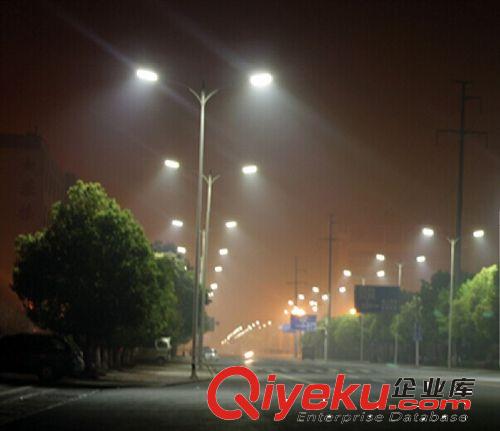 LED路燈 供應大功率集成路燈具，網球拍 30~100WLED燈具，
