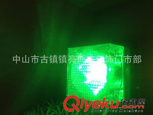 室外亮化工程燈具 專業(yè)生產(chǎn)銷售LED燈帶有8年以上
