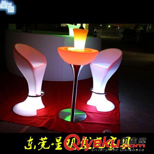 酒吧KTV用品 歐式led發(fā)光吧椅 led七彩發(fā)光可遙控吧凳 酒吧專用裝飾環(huán)保家具