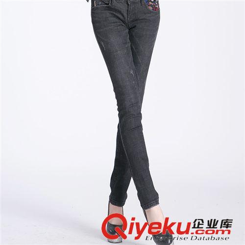 2014初秋新品 時代設計 2014新款韓版女裝彈力低腰牛仔褲 女士顯瘦小腳褲 批發原始圖片3