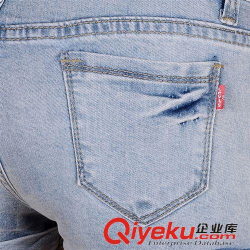 牛仔短褲 2014年{zx1}最潮女生短褲 韓板新款吊帶短褲8801款 廠家直銷原始圖片3