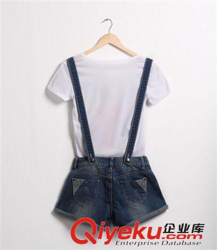 背帶褲 淘寶爆款廠家直銷韓版夏季新款短褲背帶褲寬松大碼女式牛仔背帶褲