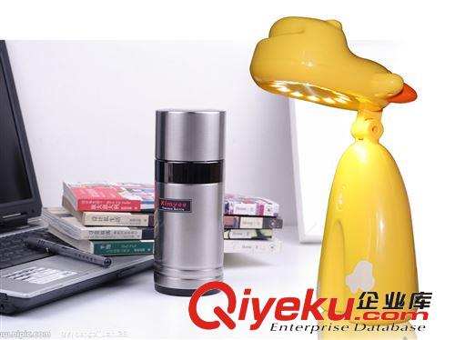 hellokitty杯杯卡通臺燈、LED可充電式裝飾臺燈、塑料禮品燈 KT貓