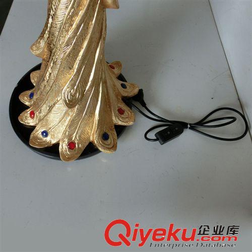 供應各種規格落地式孔雀工藝燈 廠家直銷五金工藝落地燈具  1010原始圖片3