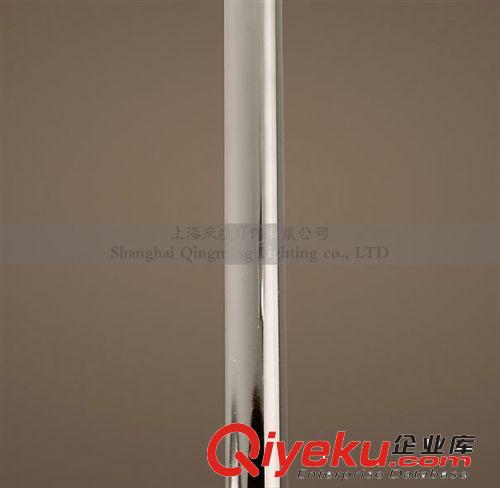 慶鳴燈飾供應(yīng)高品質(zhì)家居用經(jīng)典型蠶絲泡簡(jiǎn)約吊燈