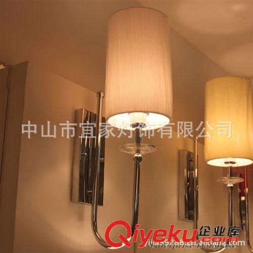 供應(yīng)W053-1宜家燈飾全店混批壁燈 批發(fā)床頭壁燈 現(xiàn)代布藝單頭壁燈