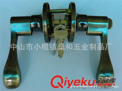 3605 三桿執手門鎖 LEVER HANDLE LOCK