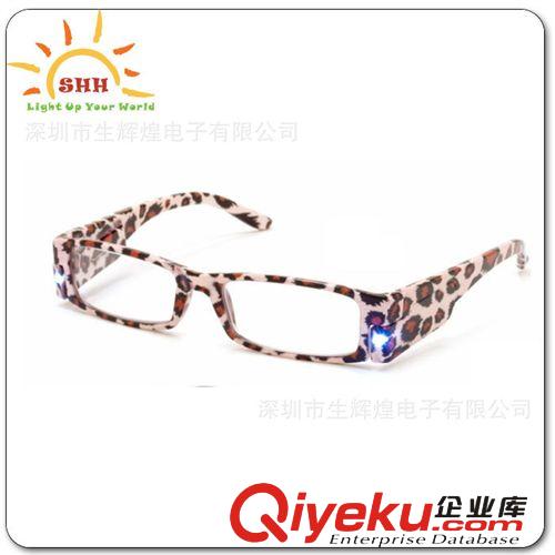 新品上市國(guó)內(nèi)超值供應(yīng) 新一代補(bǔ)光老花眼鏡 送禮必備