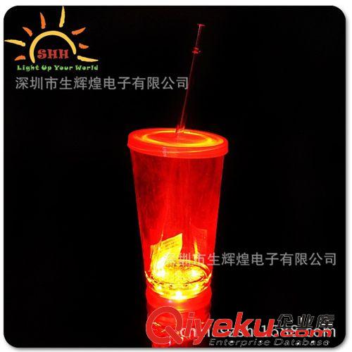 【廠家直銷】透明塑料杯 發(fā)光吸管杯 雙層吸管杯 爆款熱銷原始圖片2