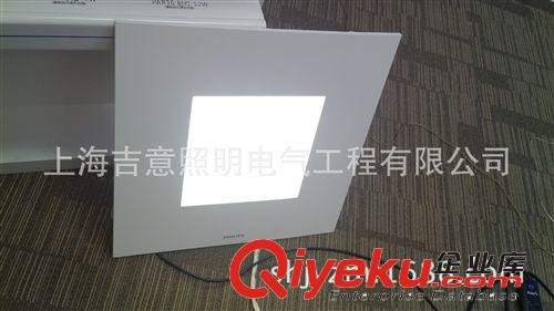 飛利浦嵌入式LED燈盤RC088B光通4800lm替換3*36W或3*14W格柵燈