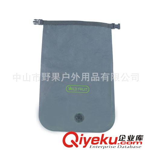 廠家專業(yè)設計生產(chǎn)貼合布防水袋