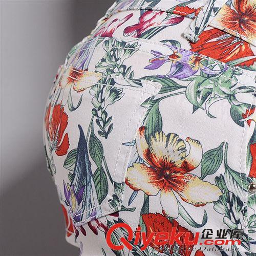 夏季新款小碎花牛仔短褲女 韓版時(shí)尚印花中腰女式牛仔花褲子批發(fā)原始圖片3