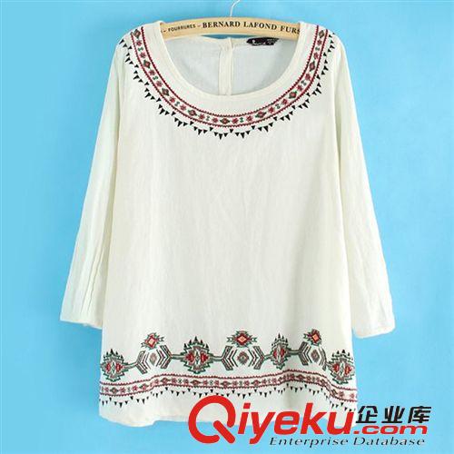 2014夏季新款日單女裝刺繡瑪雅白色棉麻短袖t恤女寬松女式t恤批發(fā)原始圖片3