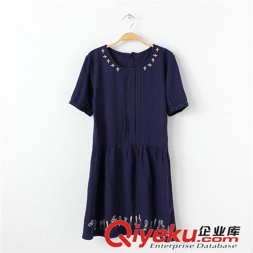 森女系 小清新文藝刺繡圖案下擺壓皺麻棉寬松連衣裙女759原始圖片3