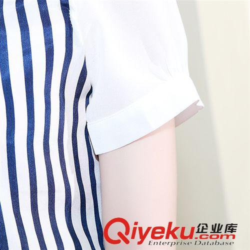 2014夏季新款時尚韓版女人味條形翻領(lǐng)個性優(yōu)雅上衣女原始圖片3