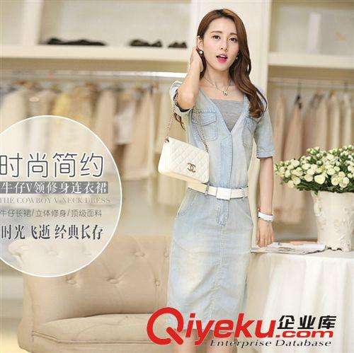 2014夏季新款韓版女裝時(shí)尚網(wǎng)紗拼接鑲鉆磨破七分牛仔褲
