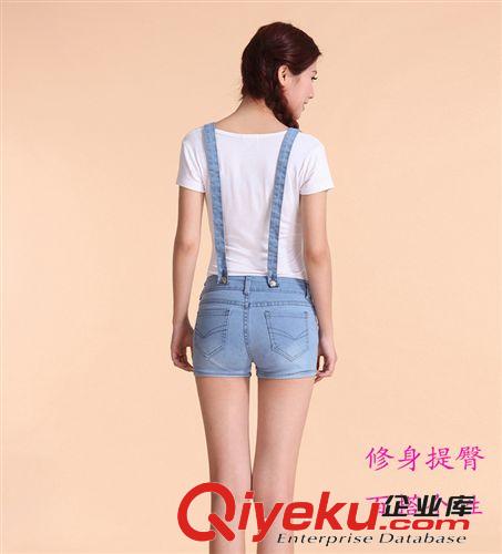 2014夏款短牛仔背帶褲女潮 中腰連體修身褲子 可愛(ài)校園風(fēng)批發(fā)代理原始圖片3