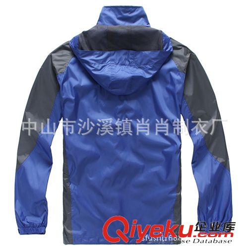 廠家供應(yīng)外貿(mào)精品夾克、棒球服休閑服夾克、可來(lái)圖來(lái)樣定做