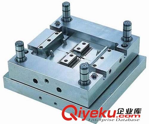 供應(yīng)模具加工 注塑模具定制 塑膠模具加工定制 塑膠模具廠家原始圖片3