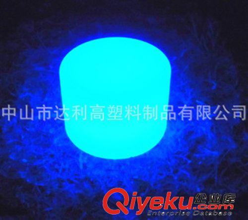 led燭臺 led蠟燭燈 塑料圓柱燈 OEM來樣加工 LED發(fā)光圓柱燈