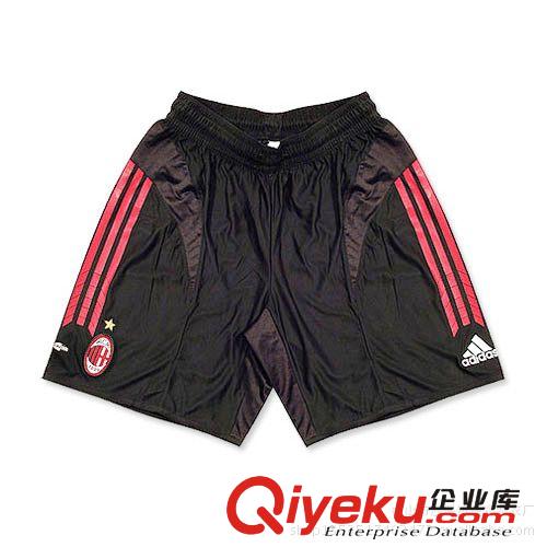 廠家專業(yè)生產(chǎn)外貿(mào)球服，運動服，球衣背心，各款球衣球褲。原始圖片3
