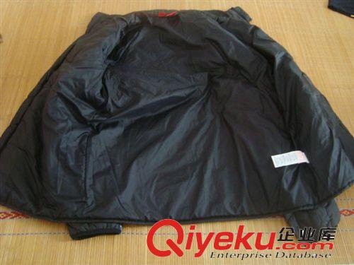 專業(yè)貼牌生產(chǎn)國內(nèi)外貿(mào)棉衣 抓絨衛(wèi)衣 羽絨服上衣 可做gf品牌！原始圖片3
