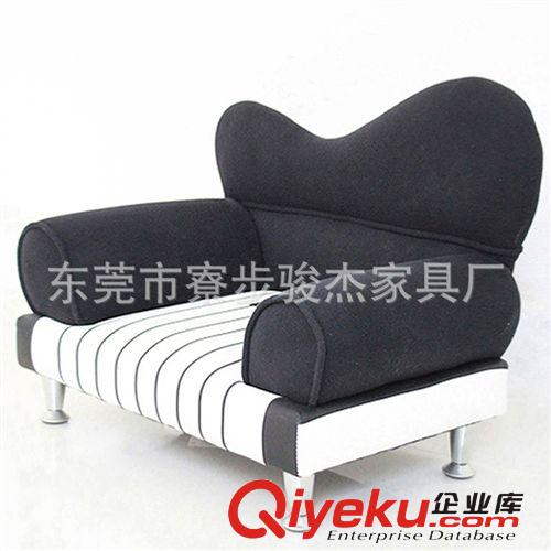 【熱賣爆款】供應新奇特創意精品字母凳 可定制 耐磨精致字母凳
