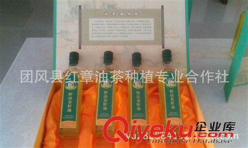 專業(yè)合作社常年批發(fā)優(yōu)質(zhì)大別山野生山茶油原始圖片2